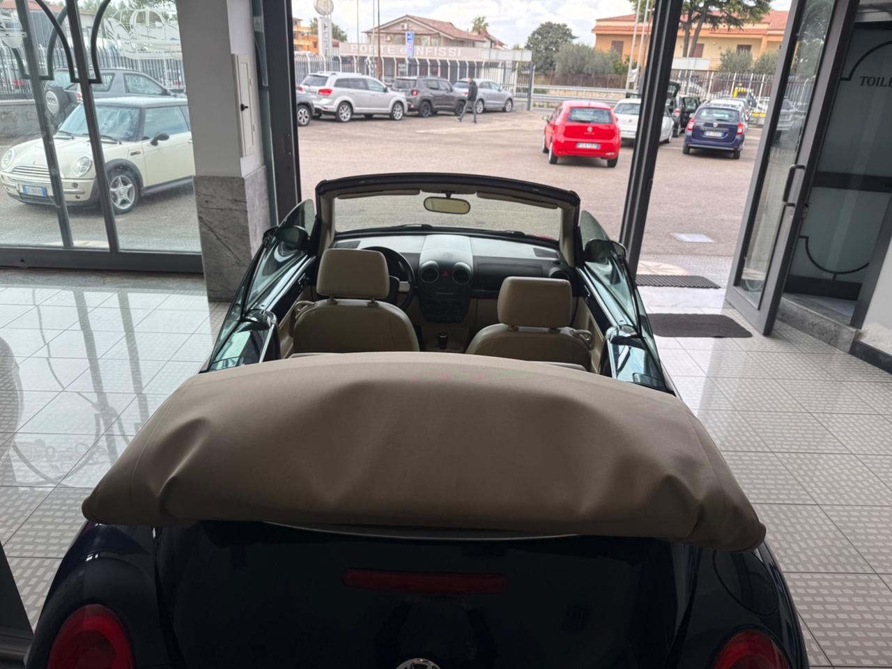 Volkswagen New Beetle 1.9 TDI 105CV Cabrio Lim. Red Edt.