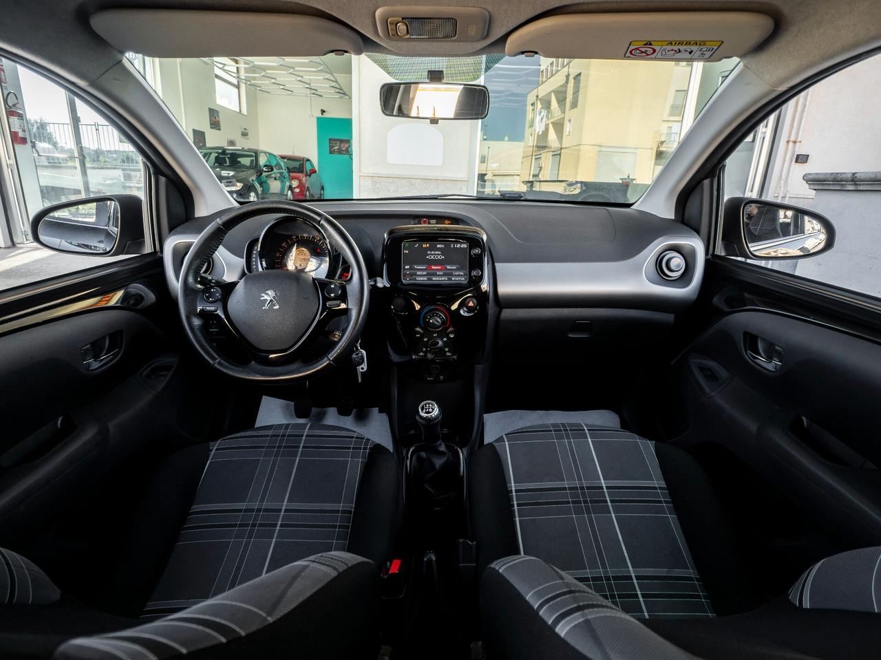Peugeot 108 PureTech 82 3 porte Allure TOP!