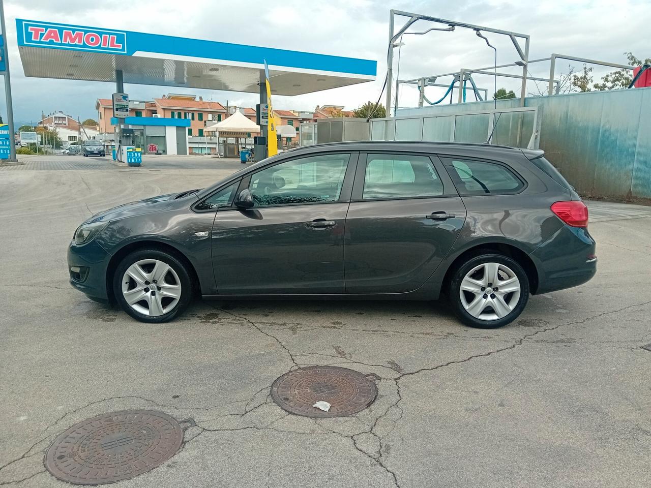 Opel Astra 1.4 Turbo 140CV Sports Tourer GPL Tech Elective