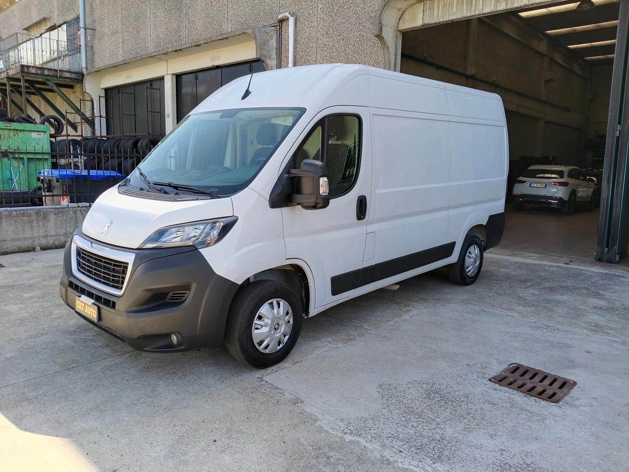Peugeot Boxer 333 2.2 BlueHDi 140cv S&S Furgone