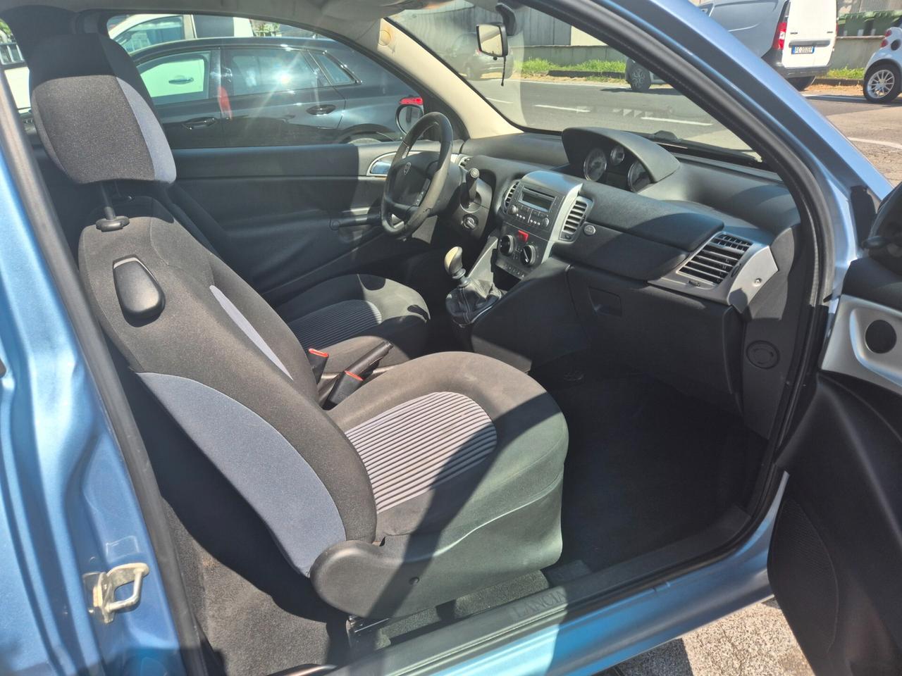 Lancia Ypsilon 1.2 Oro SOLO 99000KM