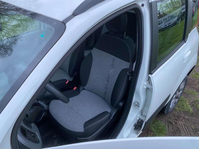 Fiat New Panda 2020 Lounge * Cerchi in lega + Comandi al volante