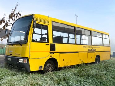 Iveco IVECO 100 E18 4.8 SOLO OPERATORI SETTORE