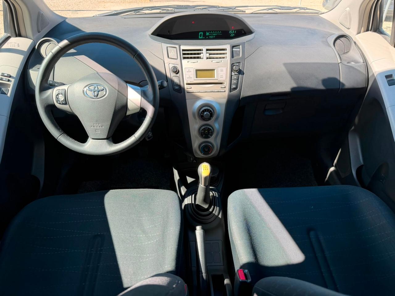 Toyota Yaris 1.0 5 porte Sol