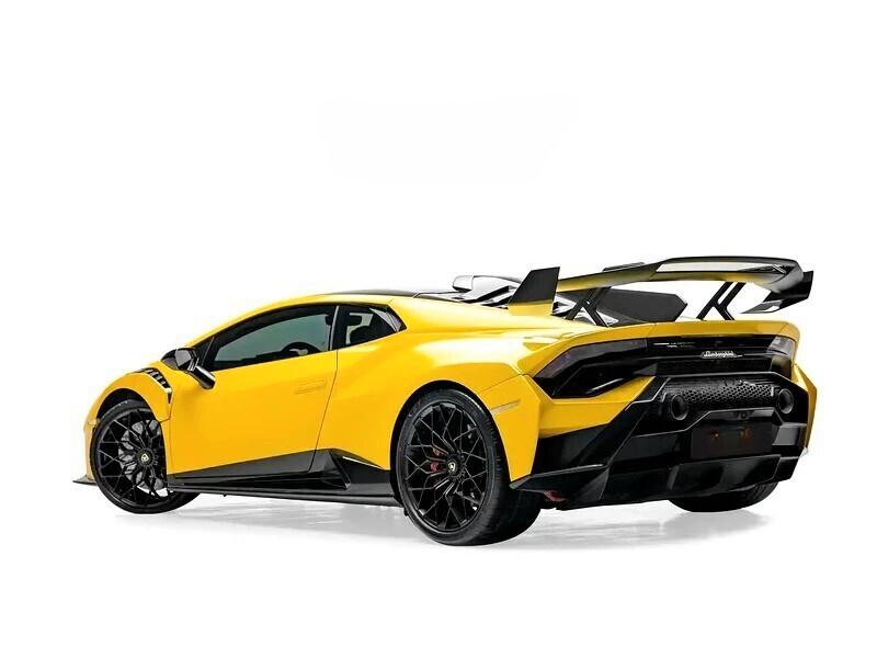 Lamborghini Huracàn STO 5.2 V10 NOLEGGIO LUNGO TERMINE - LEASING FULL INCLUSIVE