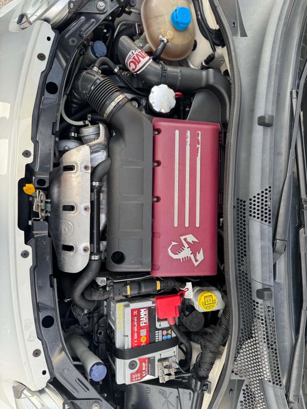 Abarth 595 1.4 Turbo T-Jet 160 CV Competizione