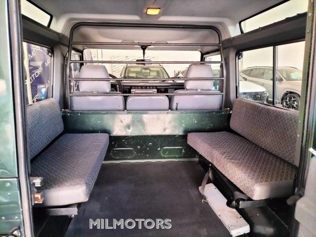 LAND ROVER Defender 90 2.5 Td5