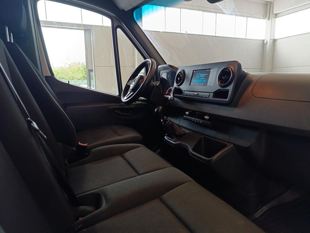 MERCEDES Sprinter 311 2.0 cdi F 39/33 fwd H2
