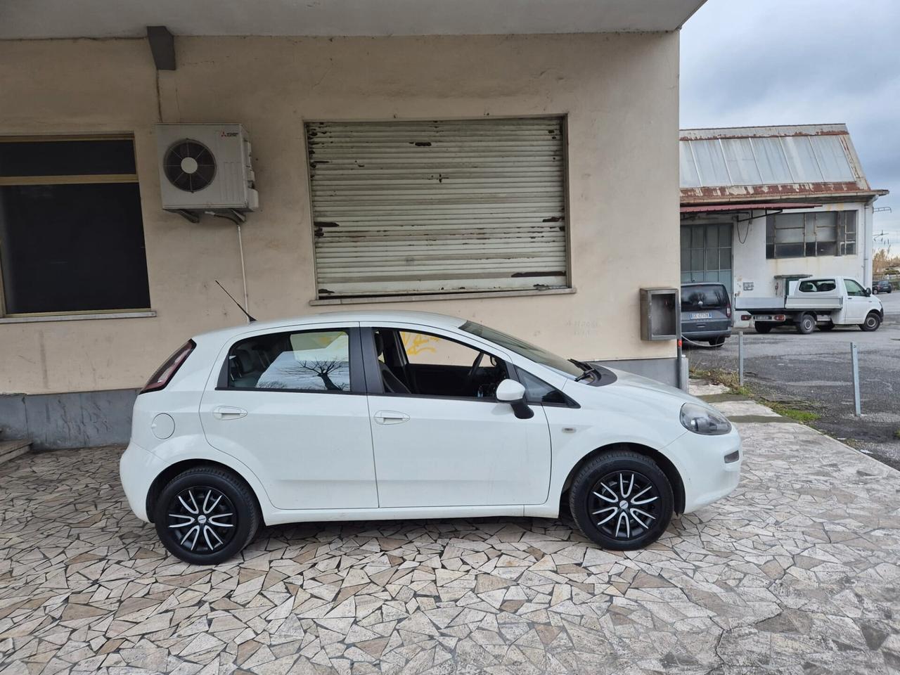 Fiat Punto 1.4 S&S 8V 5 porte Lounge