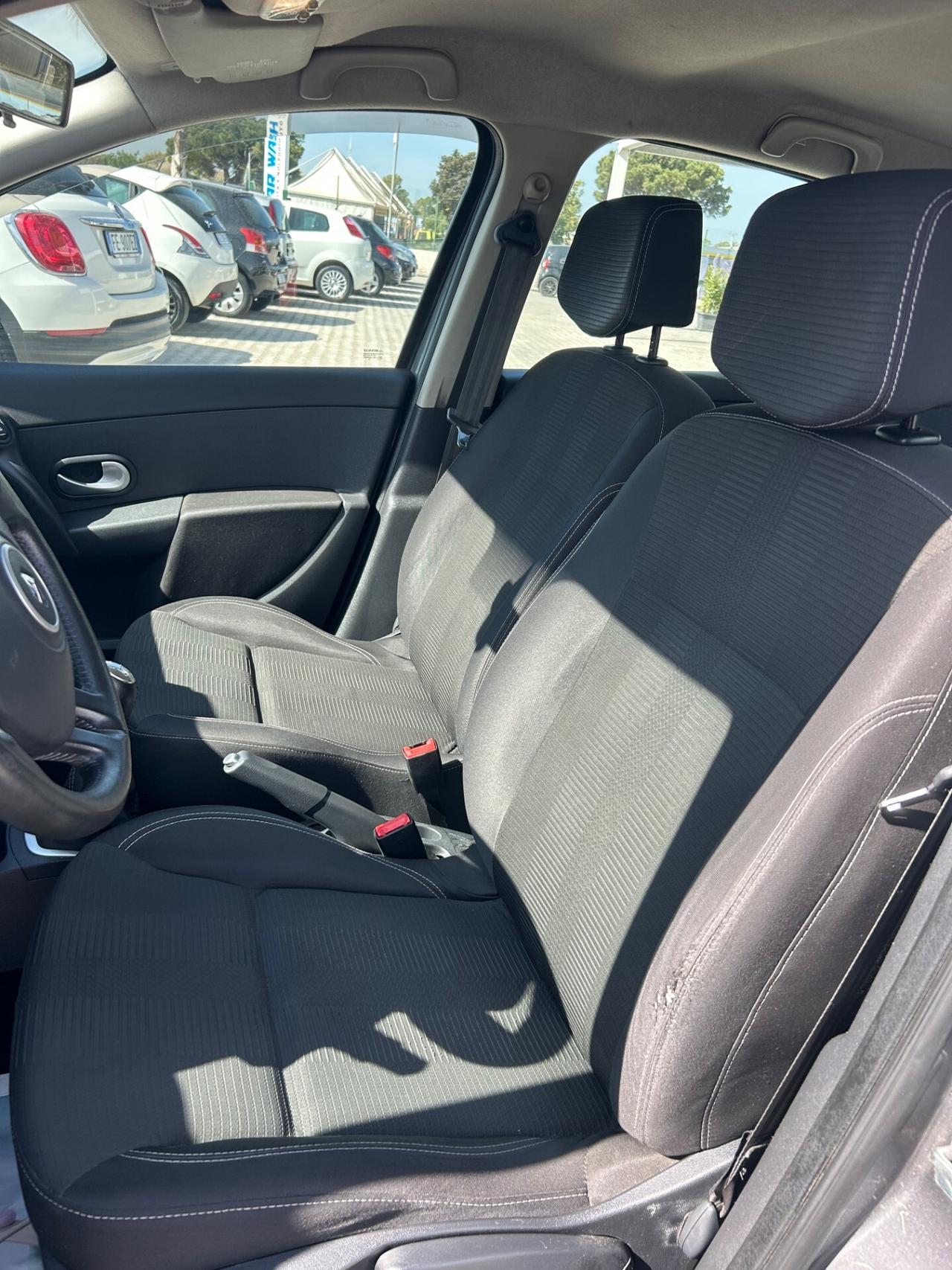 Renault Clio 1.2 16V 5 porte GPL Dynamique