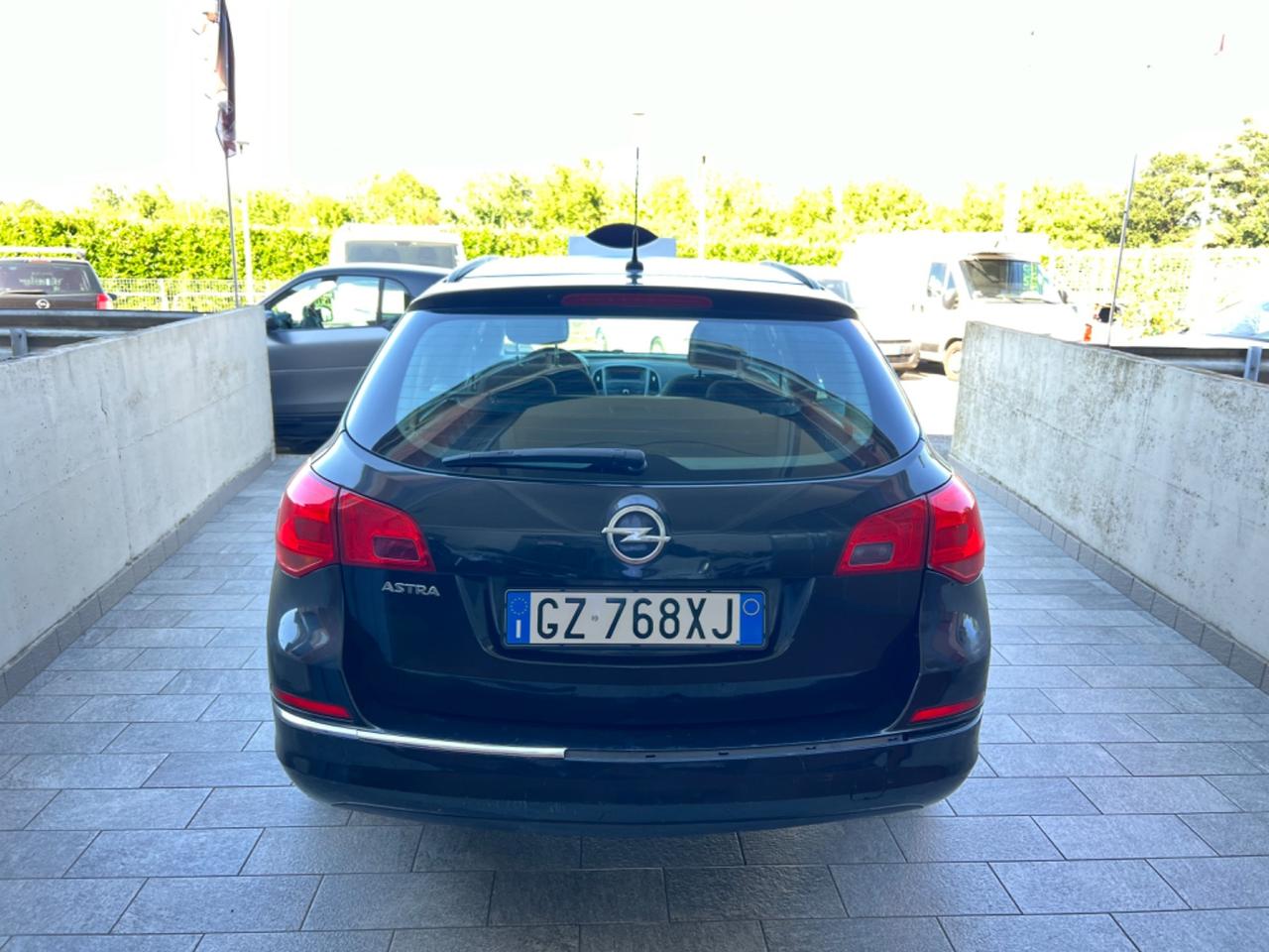 Opel Astra 1.4 Turbo 140CV 5 porte GPL Tech Elective