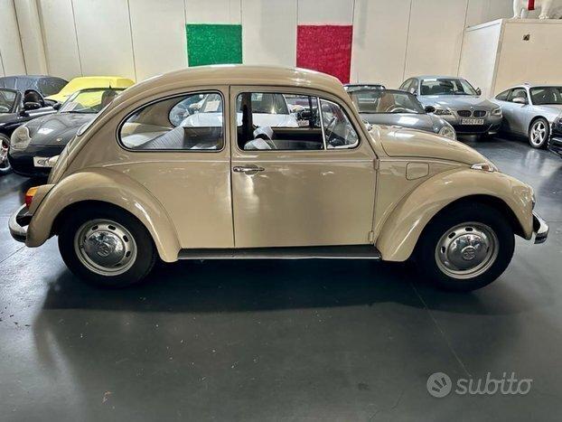 Volkswagen Maggiolino vetro piatto