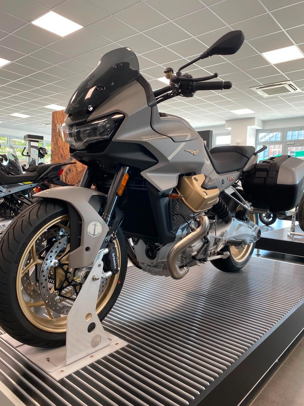 Moto Guzzi V100 AVIAZIONE NAVALE