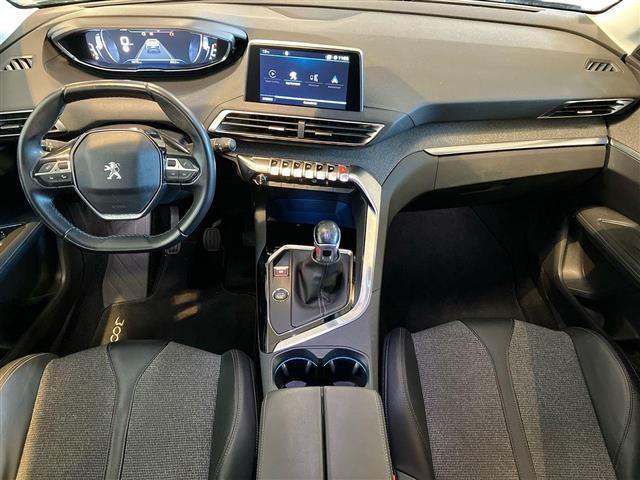 PEUGEOT 3008 1.2 PureTech Turbo Allure S&S my18
