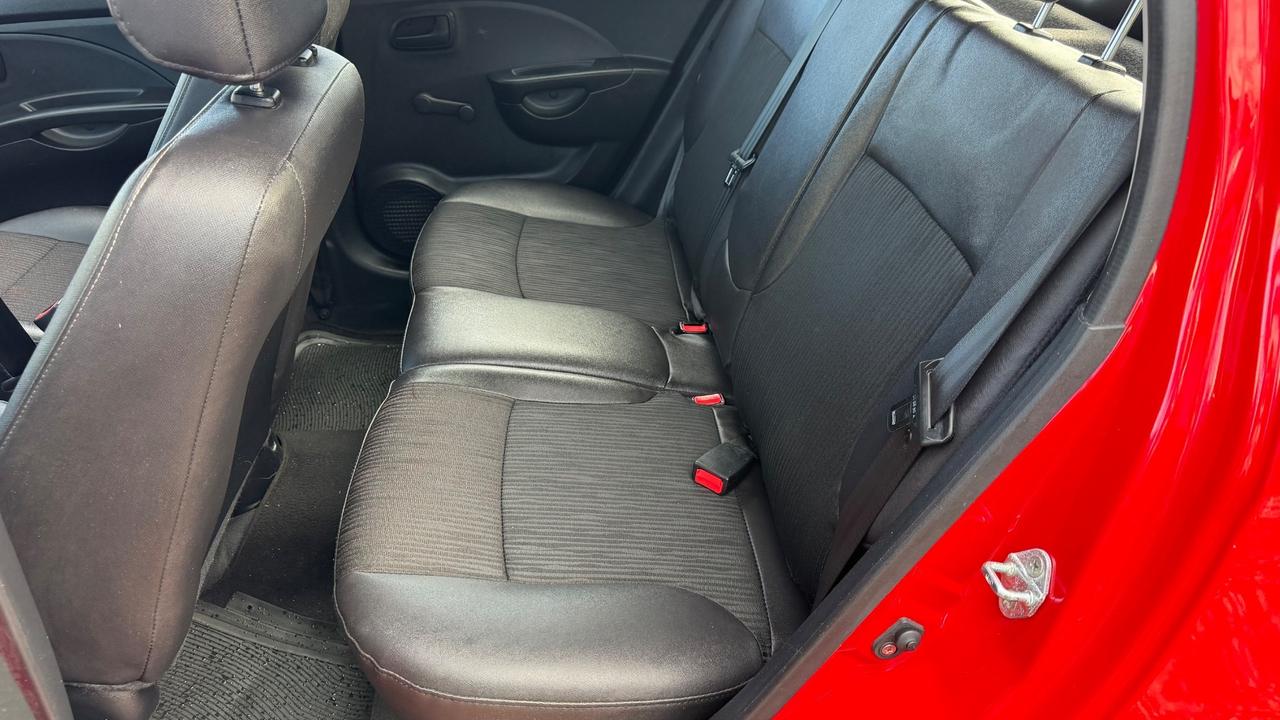 Kia Picanto 1.0 12V Town Bi-Fuel