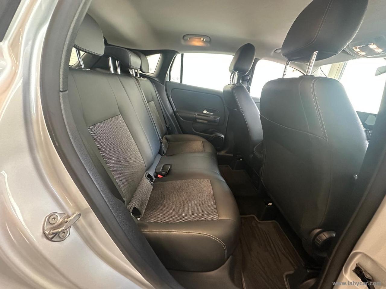 MERCEDES-BENZ GLA 200 d Automatic Business Extra