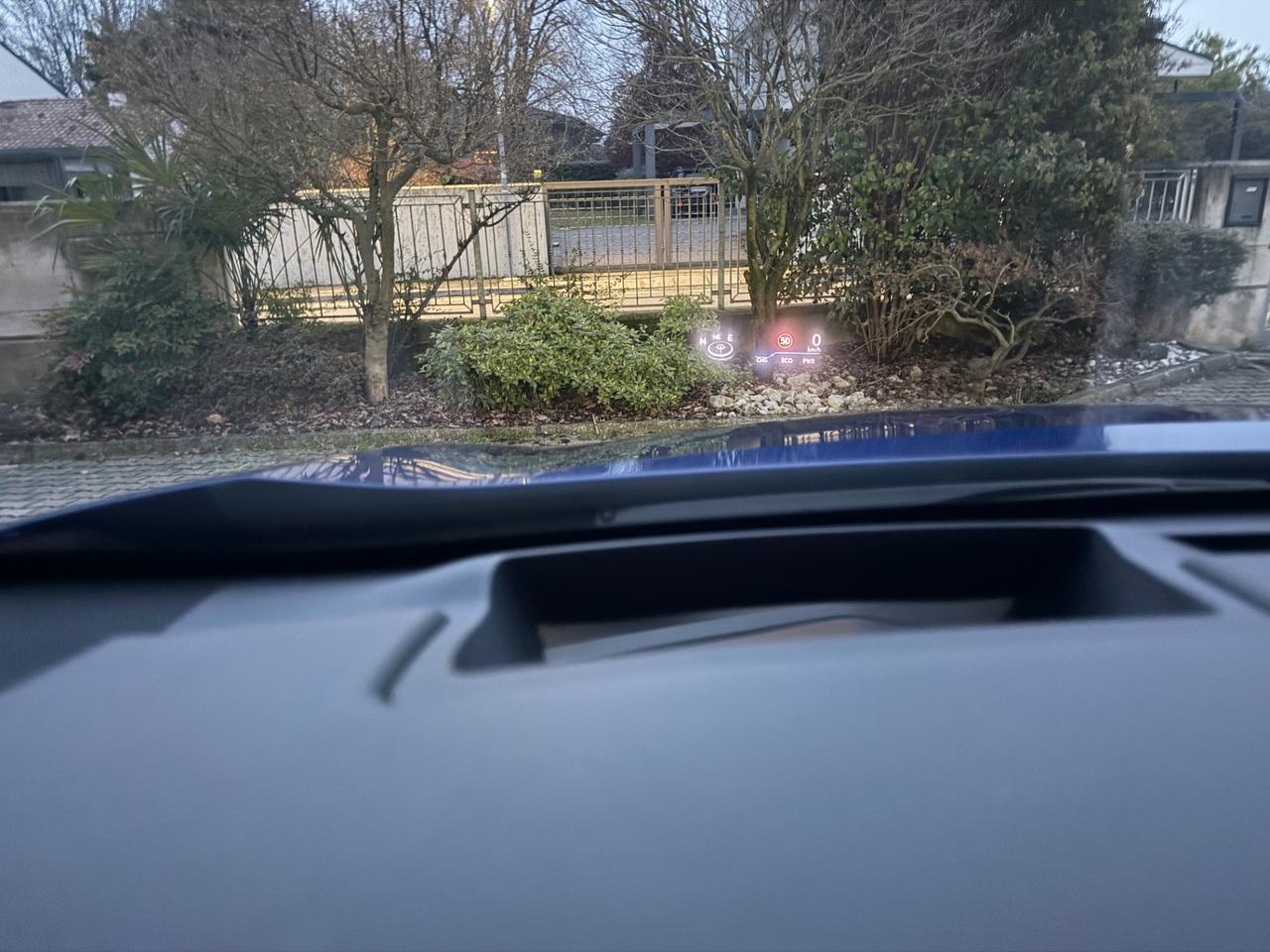 Lexus UX Hybrid 4WD F Sport