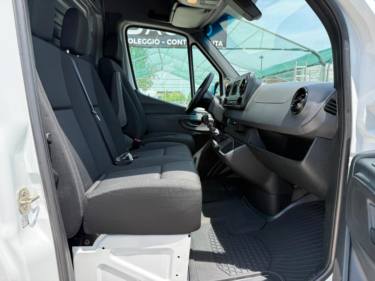Mercedes-benz Sprinter F37/35 316 CDI RWD L2H2