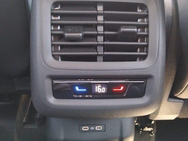 VOLKSWAGEN T-Roc T-Roc 1.5 eTSI ACT DSG Style