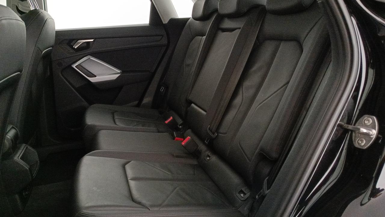 AUDI Q3 II 2018 - Q3 35 2.0 tdi Business s-tronic