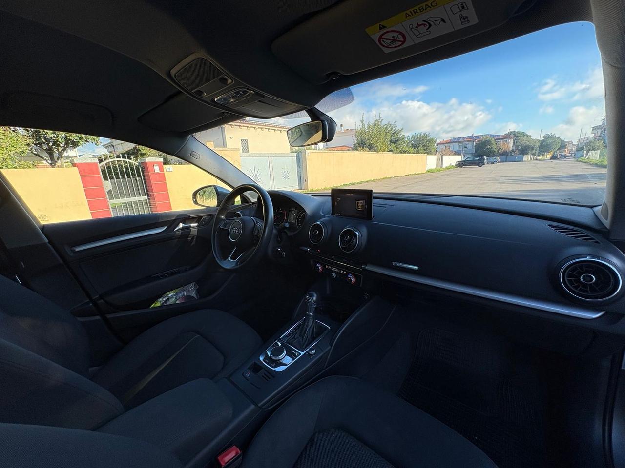 Audi A3 1.6 30 TDI Admired #8285