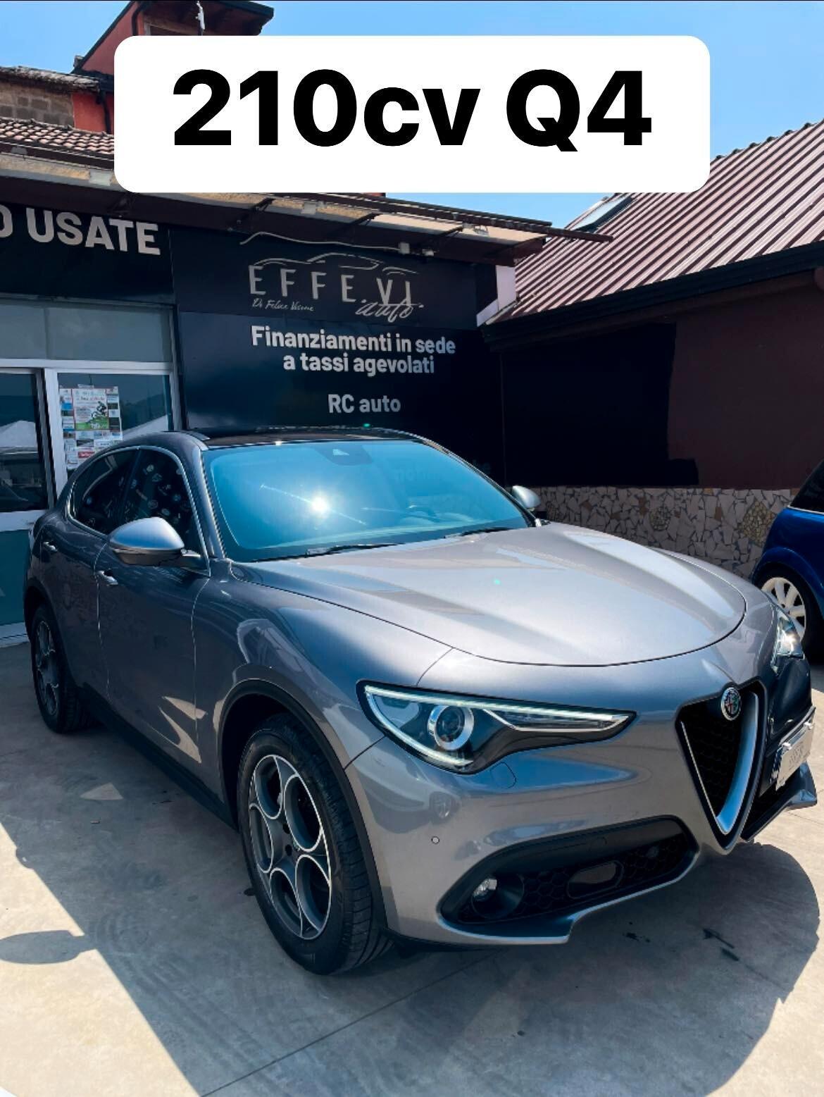 Alfa Romeo Stelvio 2.2 Turbodiesel 210 CV AT8 Q4 full optional tetto panoramico