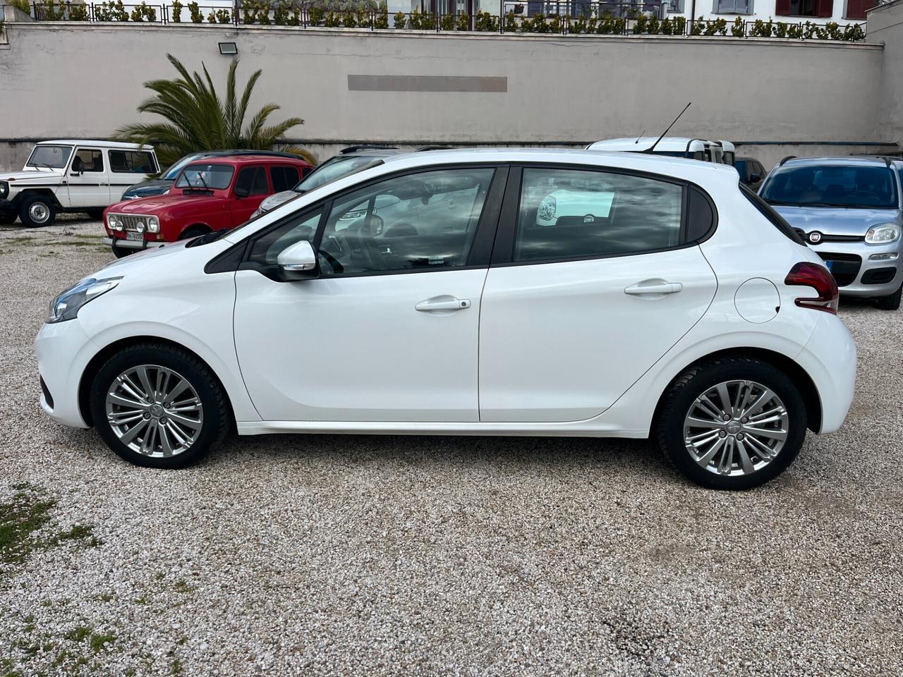 Peugeot 208 PureTech 82 Stop&Start 5 porte Allure