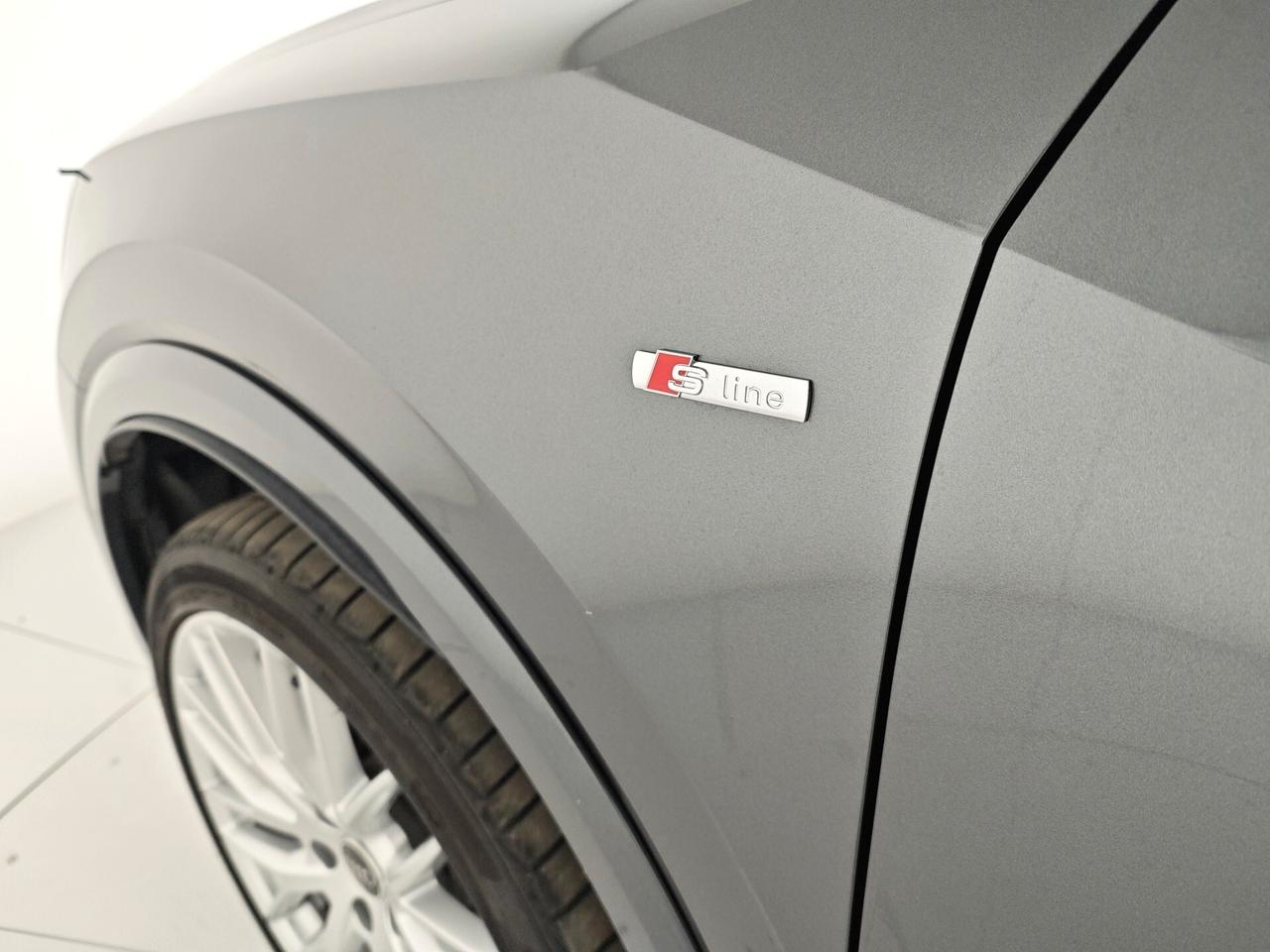 Audi Q2 35 TDI quattro S tronic line Edition