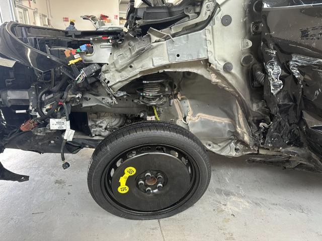 DS AUTOMOBILES DS 7 CROSSBACK BLUEHDI 130 AUT. BASTILLE BUSINESS