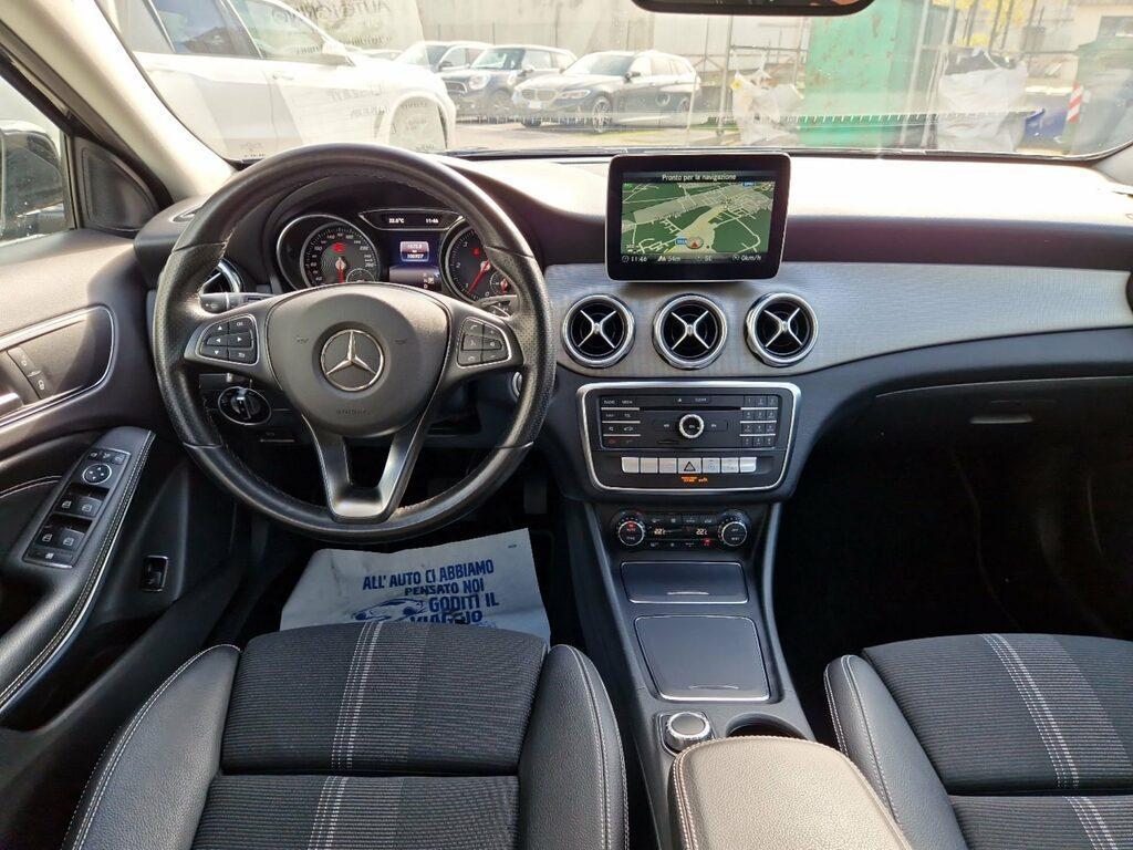 Mercedes GLA 200 200 D Sport 7G-DCT