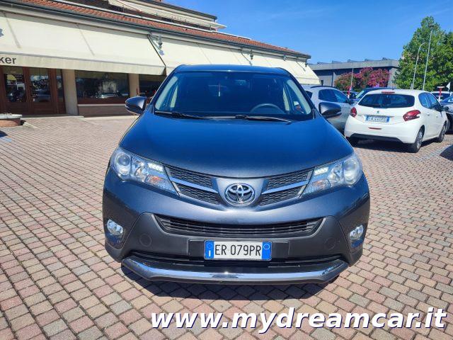 TOYOTA RAV 4 MY23 RAV4 2.2 D-4D 150 CV Lounge