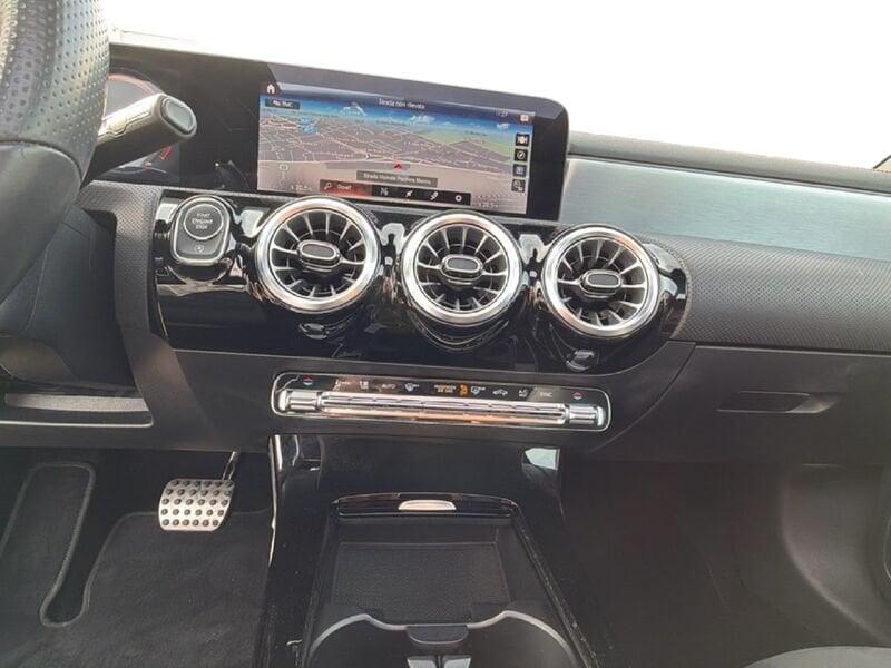 Mercedes-Benz CLA Coupé CLA 200 d Automatic Premium