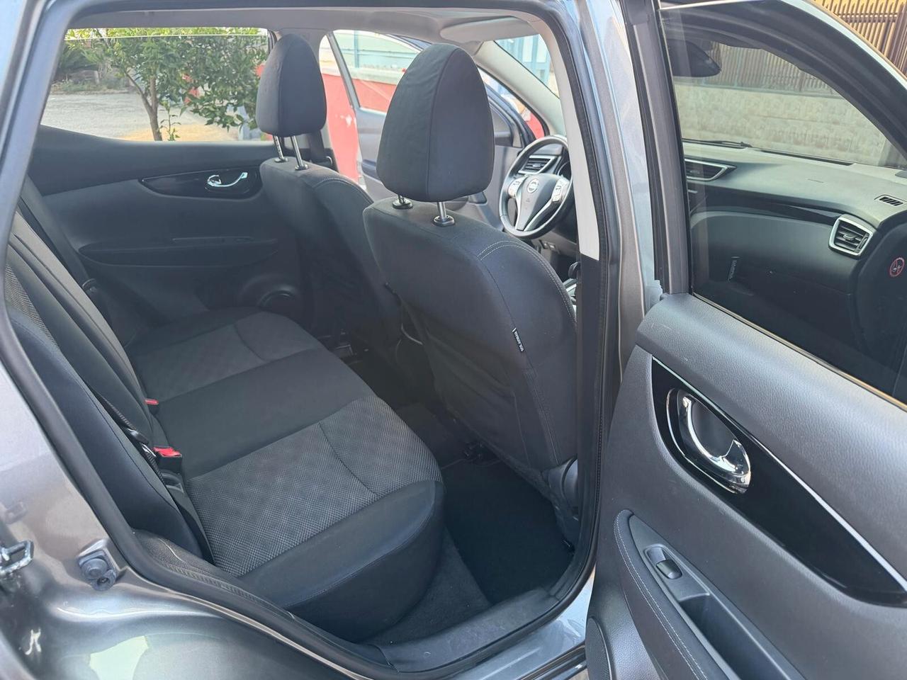 Nissan Qashqai 1.5 dCi Acenta Premium