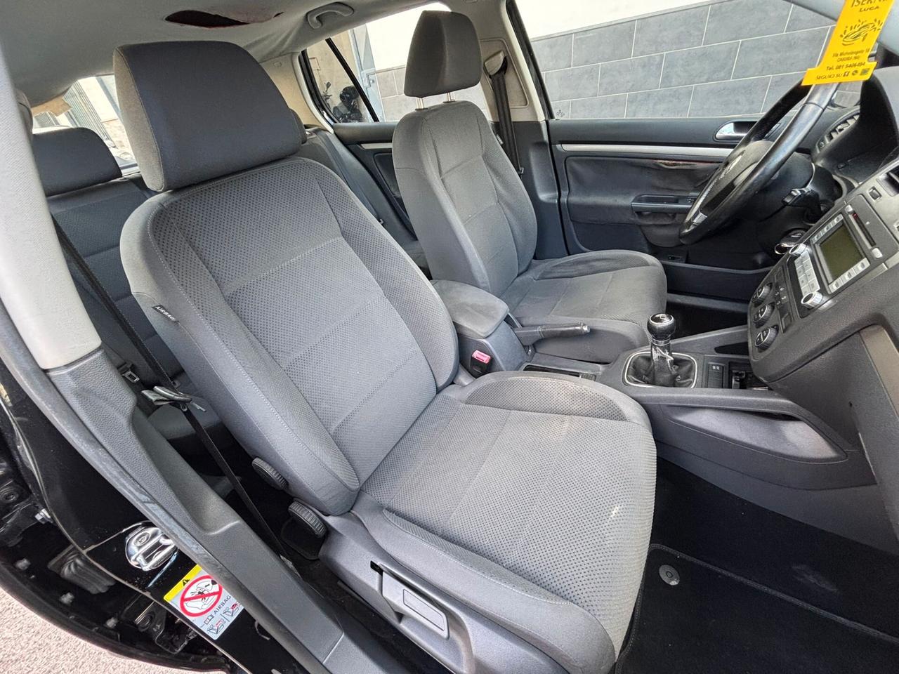 Volkswagen Golf 1.6 5p. Comfortline