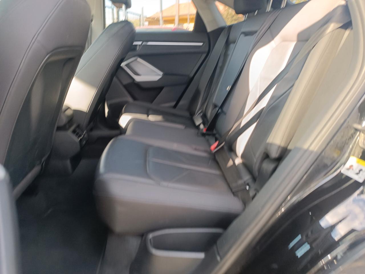 Audi Q3 SPB 35 TDI S tronic S Line