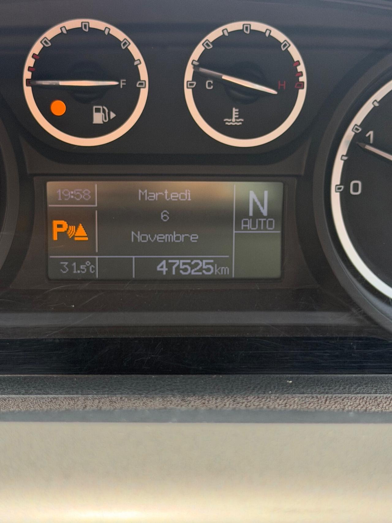 Lancia Ypsilon 0.9 TwinAir 85 CV 5 porte S&S DFN Platinum