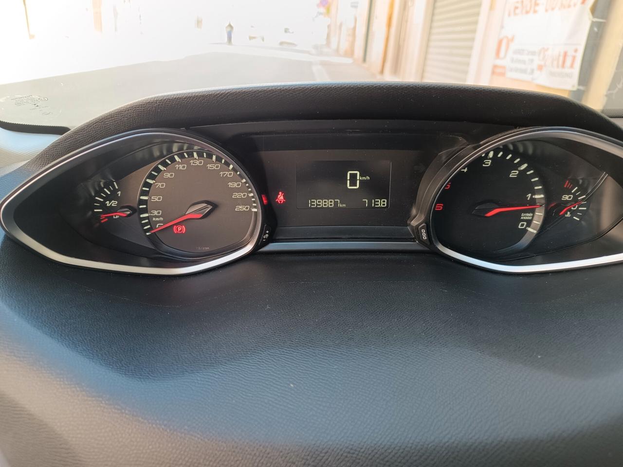 Peugeot 308 1600 BlueHDi 100 CV SW Business NAVI