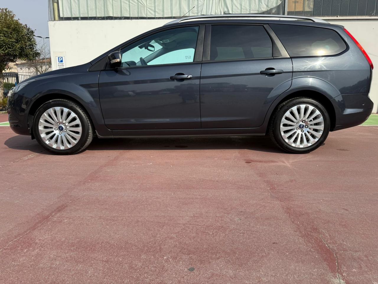 Ford Focus 1.6 TDCi (90CV) SW TITANIUM