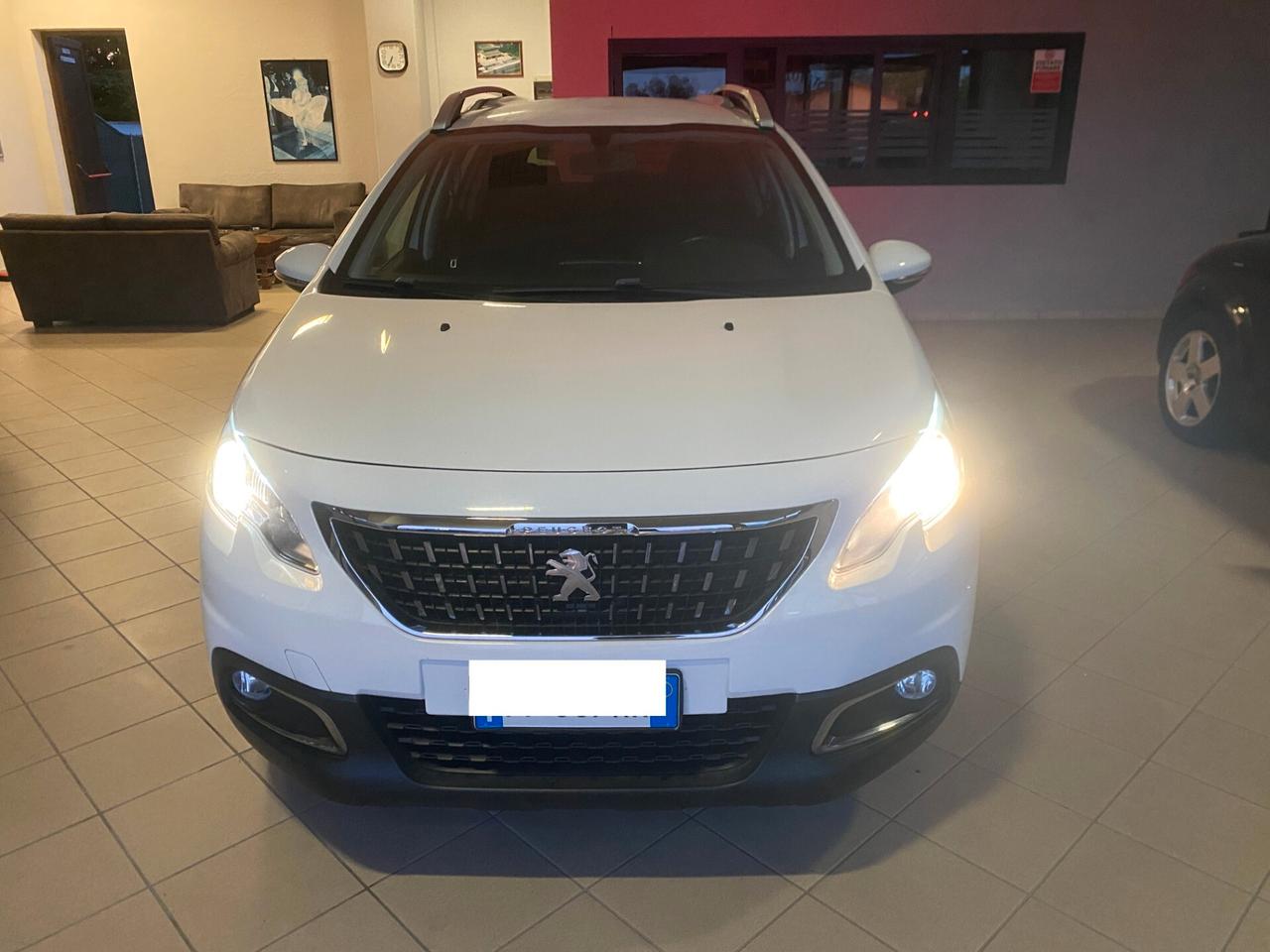 Peugeot 2008 BlueHDi 100 S&S Allure