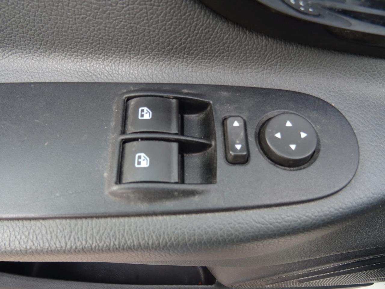 Lancia Ypsilon 1.2 69 CV 5p Platinum TETTO APRIBILE
