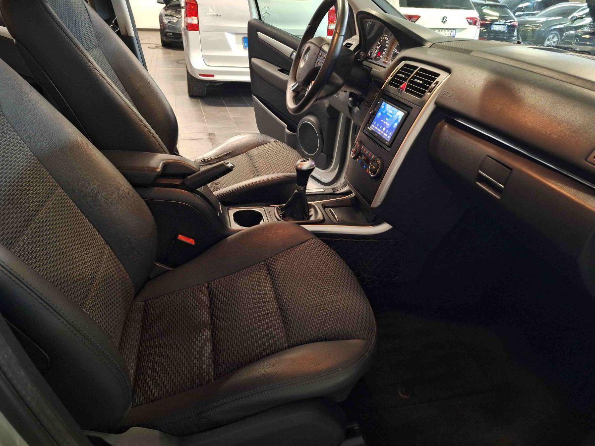 MERCEDES B 180 CDI Premium - GANCIO TRAINO - APPLE - RADIO DAB - X NEO-PATENT