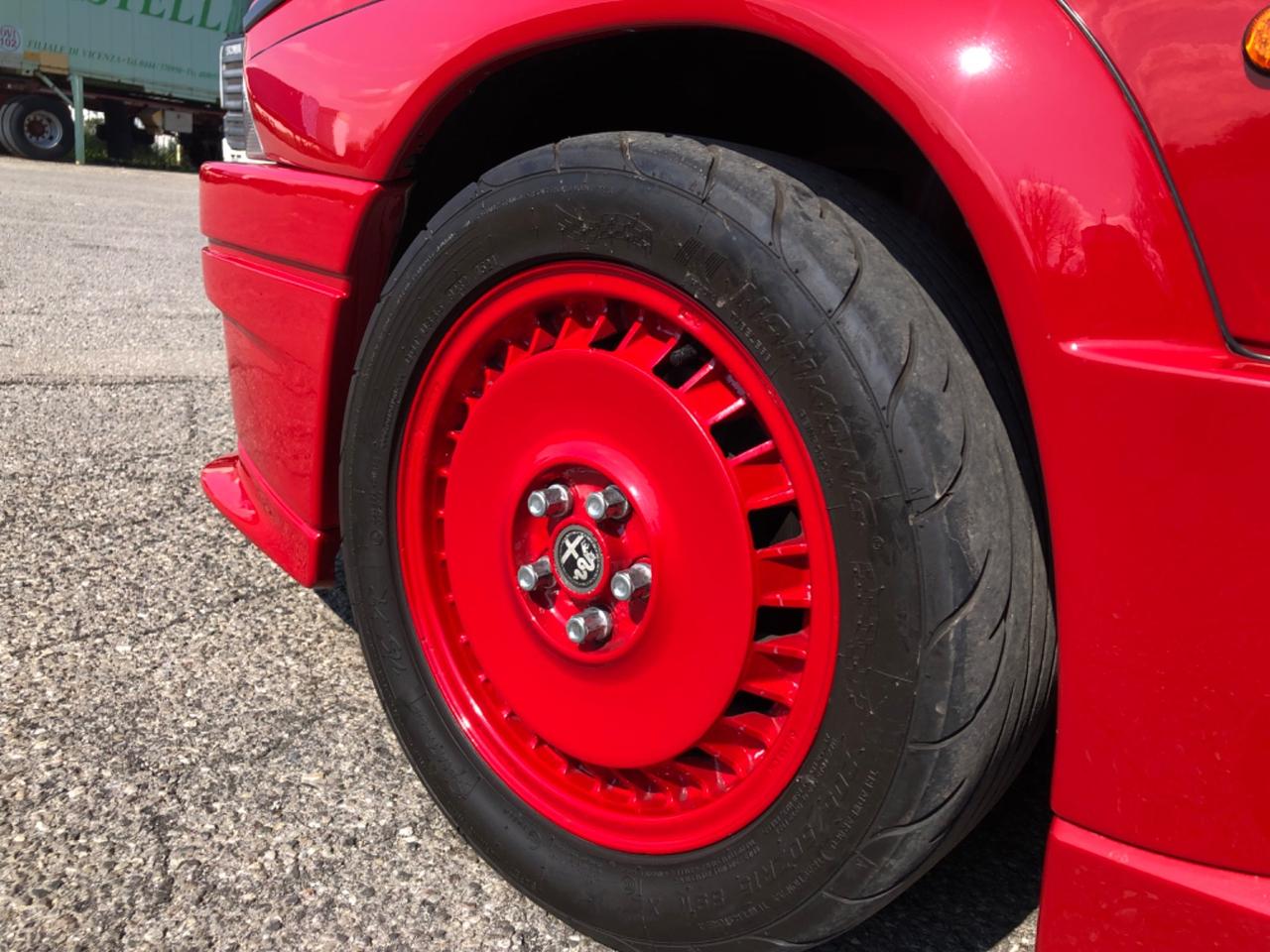 Alfa Romeo 75 1.8i turbo evoluzione fuori serie