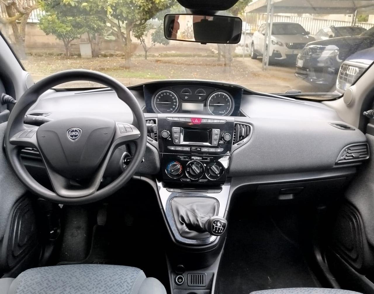 Lancia Ypsilon 1.0 FireFly 5 p. S&S Hybrid Ecochic A. Ferretti 69 CV NEO 2022 IVA