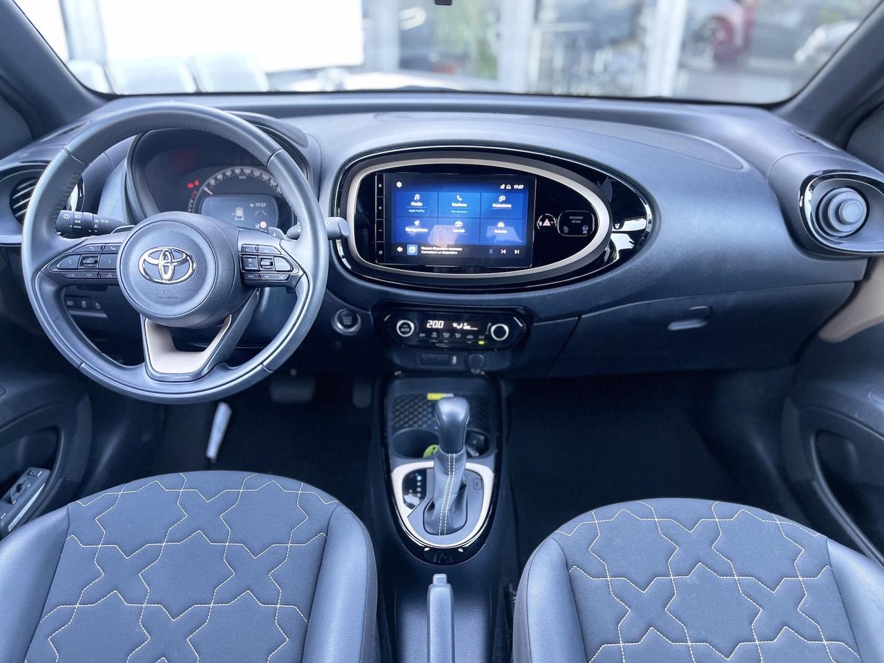 Toyota Aygo X 1.0 Benzina 72Cv E6 Automatica Lounge - 2023