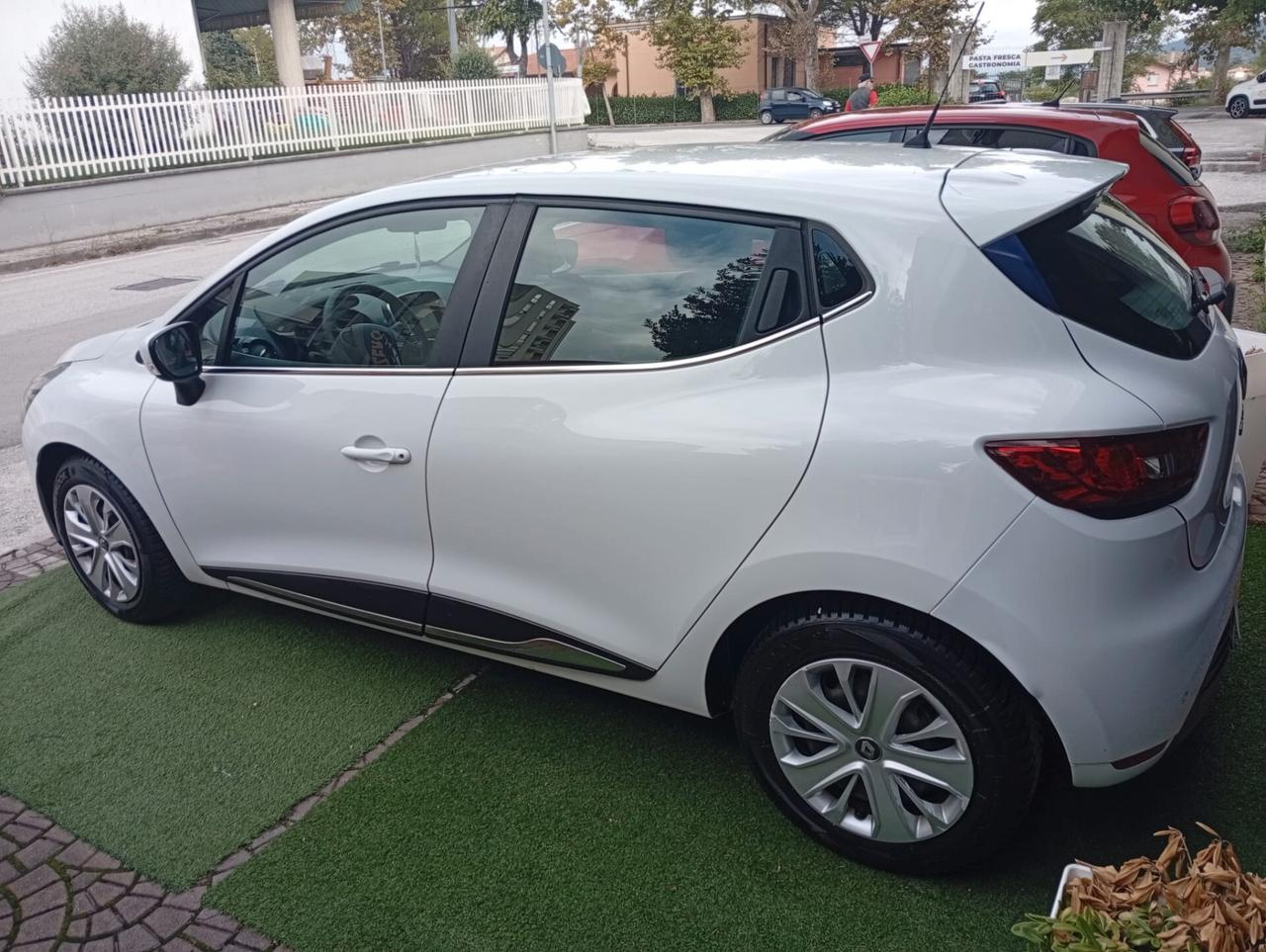 Renault Clio dCi 8V 75CV Start&Stop 5 porte Energy Life