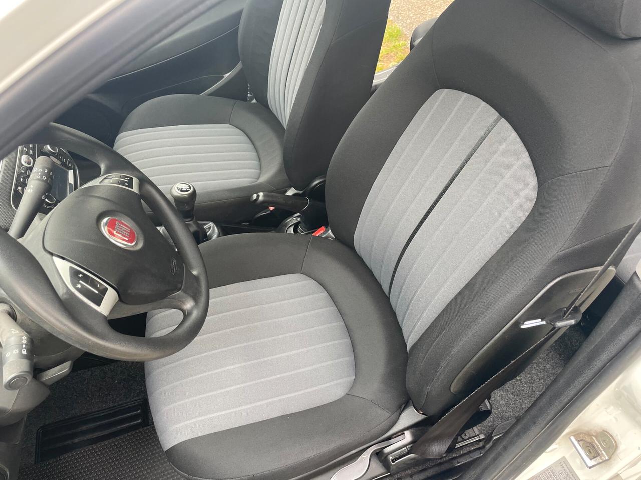 Fiat Punto 1.3 MJT II S&S 95 CV 5 porte Street