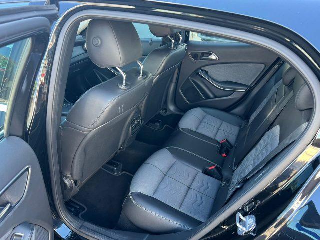 MERCEDES-BENZ GLA 200 GLA 200 d Automatic Sport