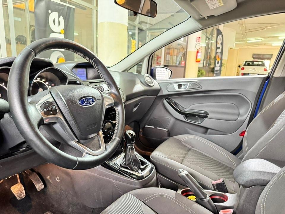 Ford Fiesta 1.5 TDCi 75CV 5 porte Titanium