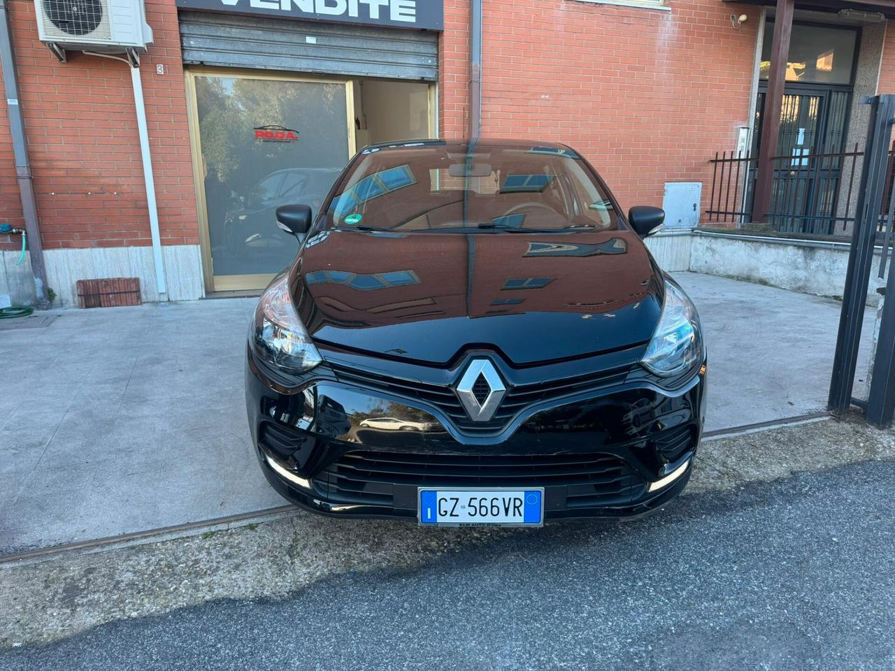 Renault Clio 1.2 75CV 5 porte Life