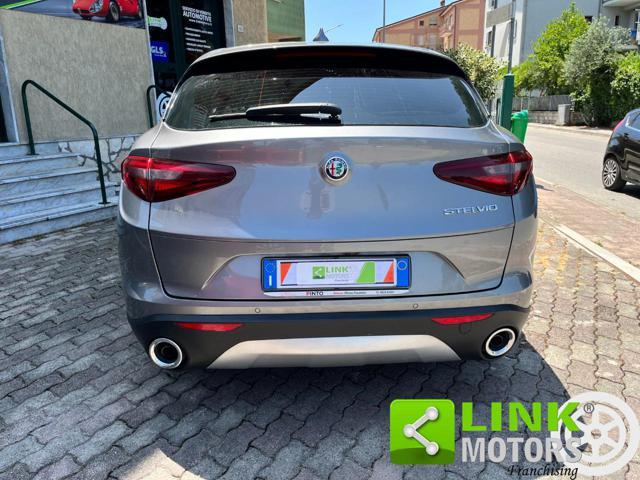 ALFA ROMEO Stelvio 2.2 Turbodiesel 180 CV AT8 RWD Super